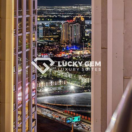 Lucky Gem Penthouse & Luxury Suites At Signature Resort, Balcony Strip View 3505 ลาสเวกัส ภายนอก รูปภาพ
