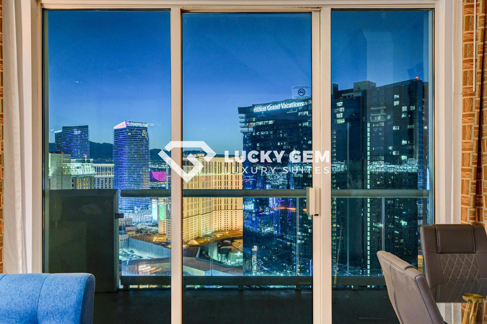 Lucky Gem Penthouse & Luxury Suites At Signature Resort, Balcony Strip View 3505 ลาสเวกัส ภายนอก รูปภาพ